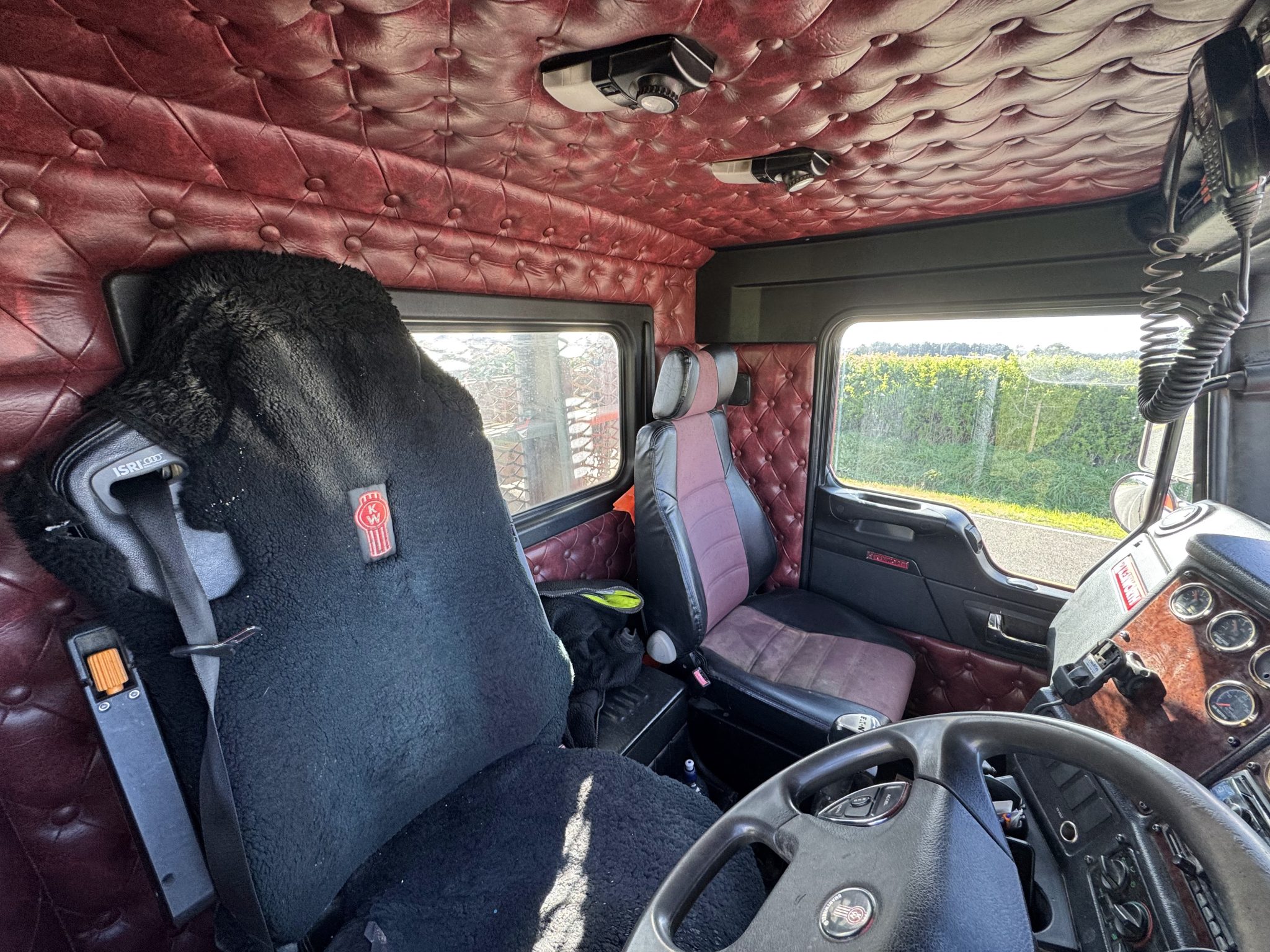 2017 Kenworth T409 9 Axle Logger Unit - Image 8