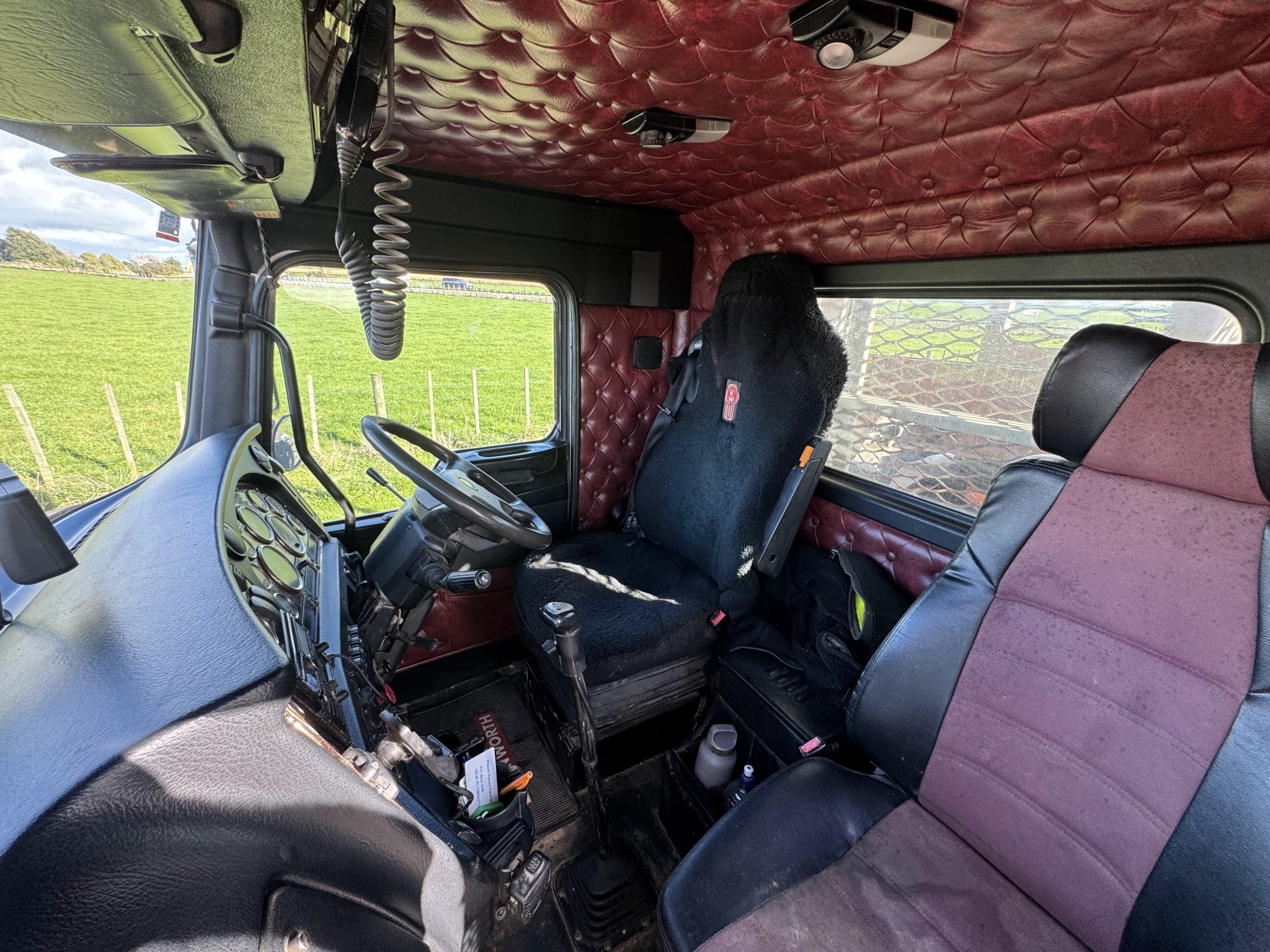 2017 Kenworth T409 9 Axle Logger Unit - Image 7