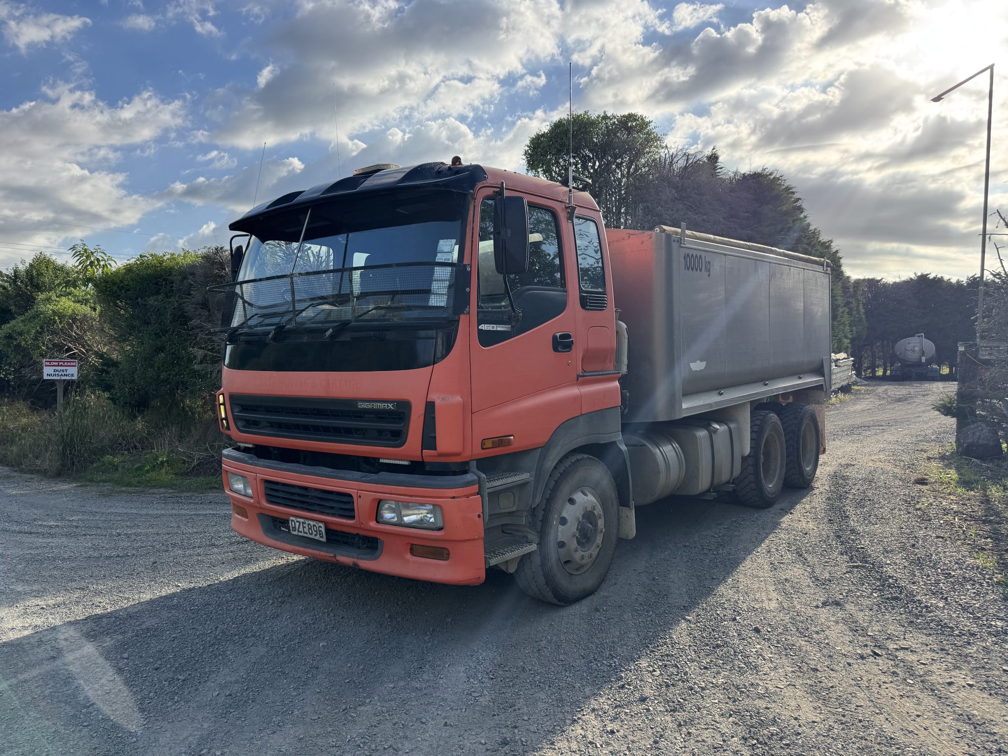 2007 Isuzu EXZ460 6x4 Alloy Tipper - Image 3