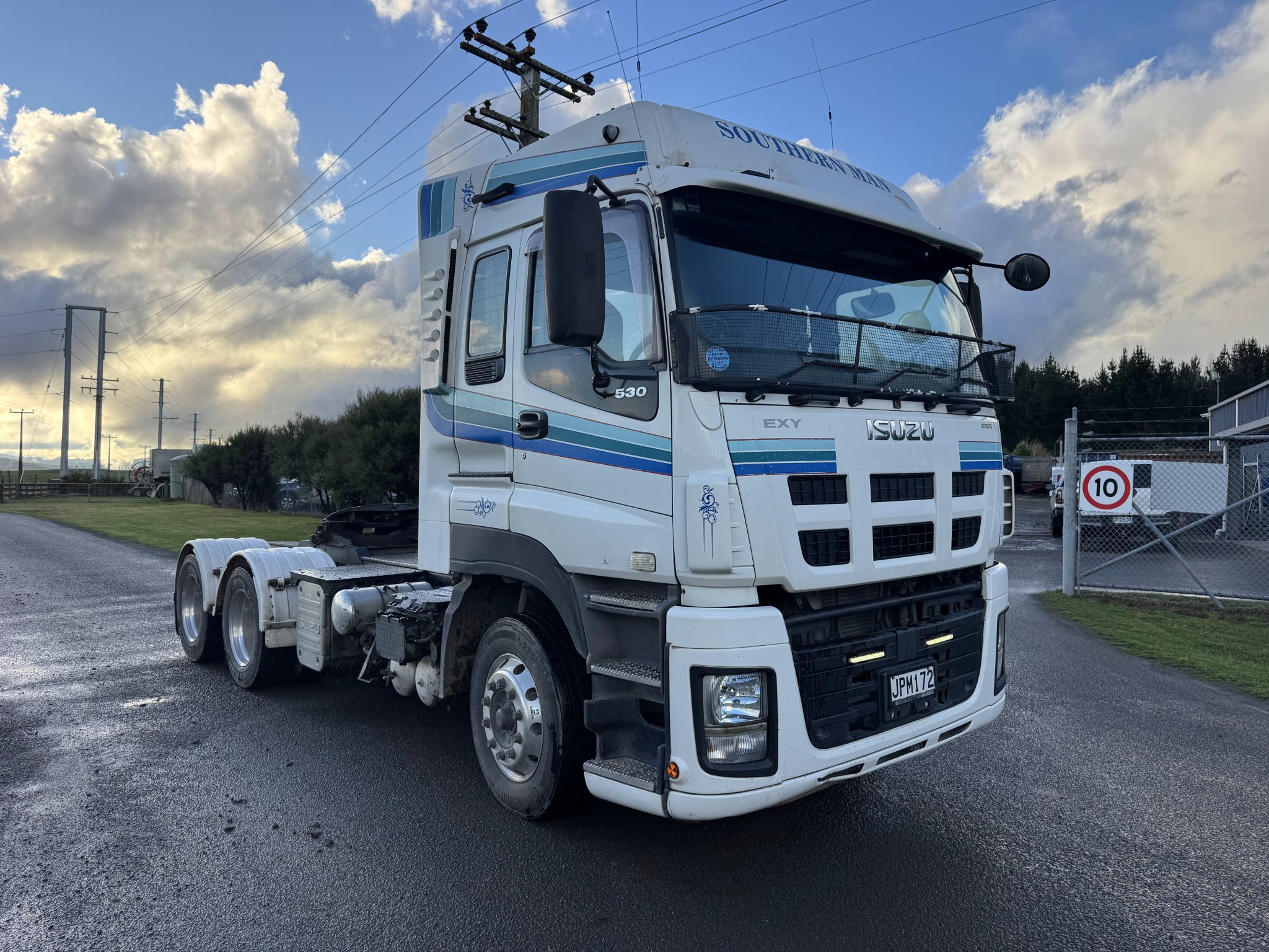 2016 Isuzu EXY530 Tractor Unit - Image 5