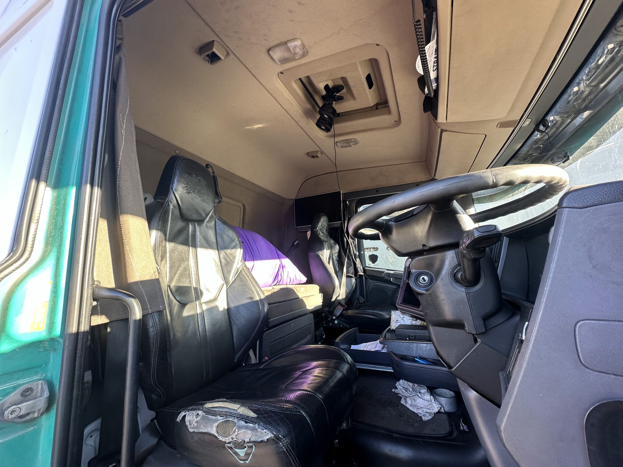 2016 Scania R620 Curtainsider Unit - Image 8