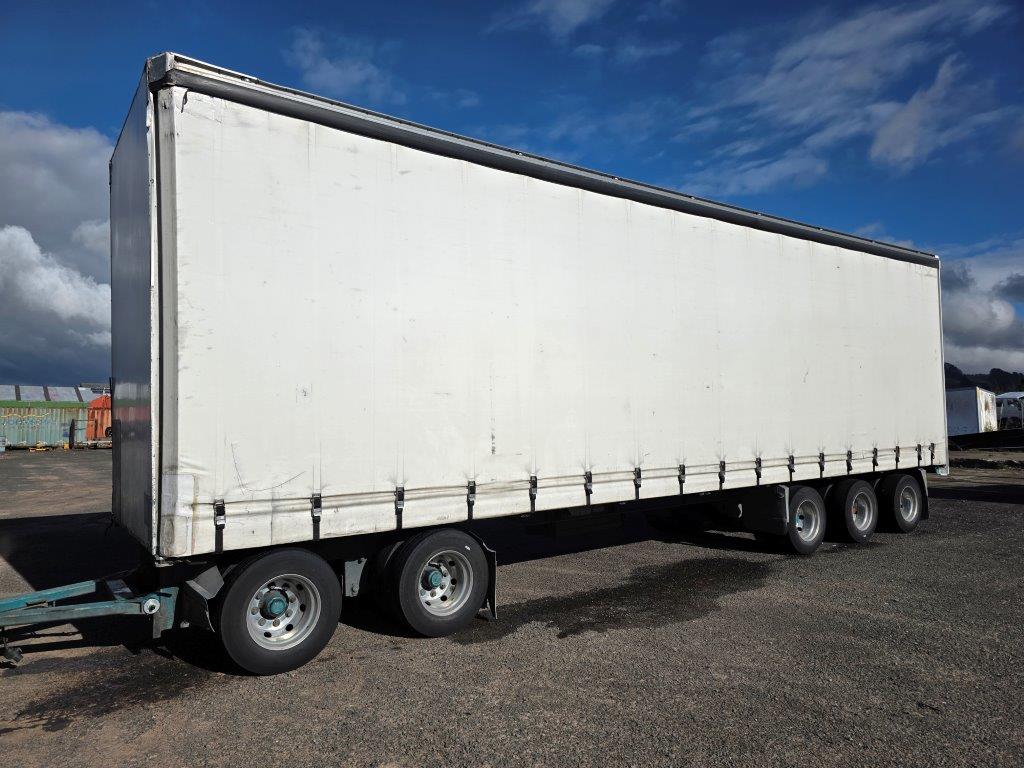 2016 Scania R620 Curtainsider Unit - Image 7